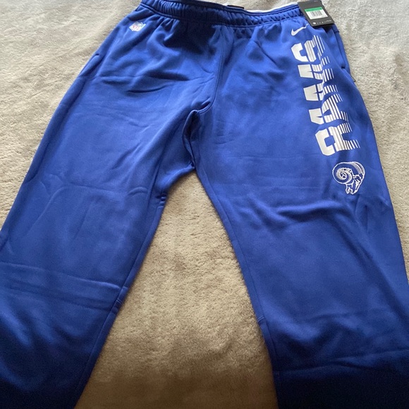 Nike Other - LA Rams XL sweats